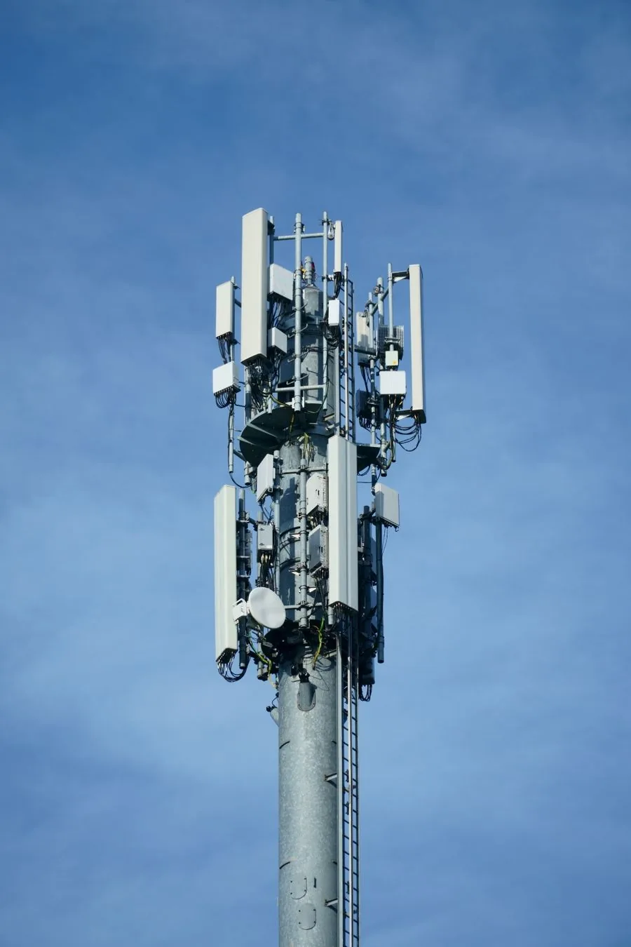 Antena de telefonía móvil