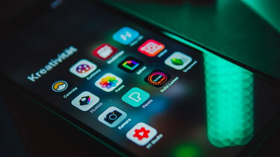 Aplicaciones en la pantalla de un móvil